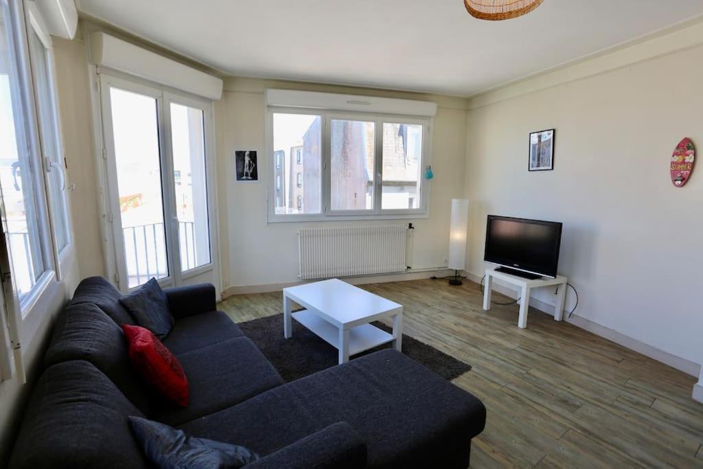 Joli Appartement Centre-Ville Брест Екстериор снимка