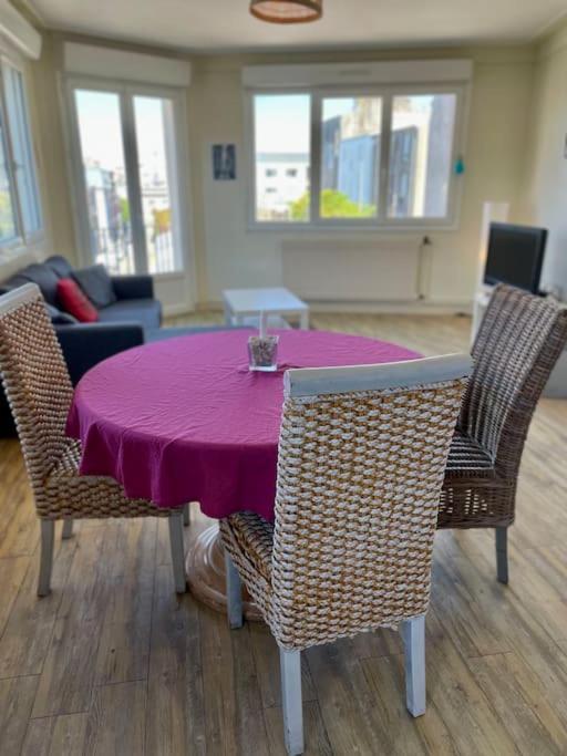 Joli Appartement Centre-Ville Брест Екстериор снимка